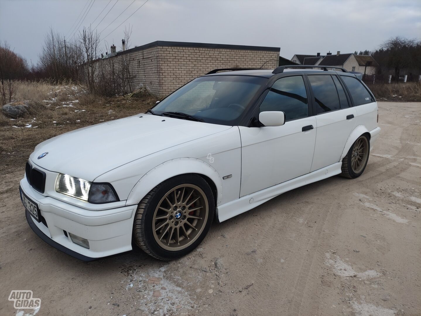 Bmw 325 1997 m Universalas