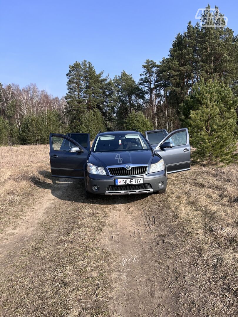 Skoda Octavia Scout 2009 m Universalas