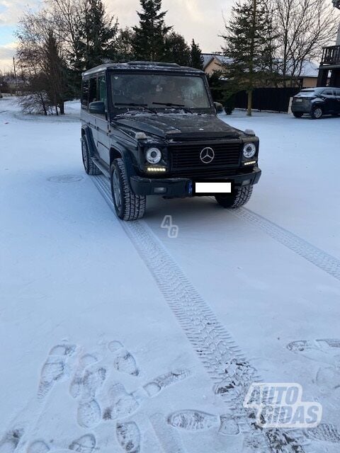 Mercedes-Benz G 300 1989 y Off-road / Crossover