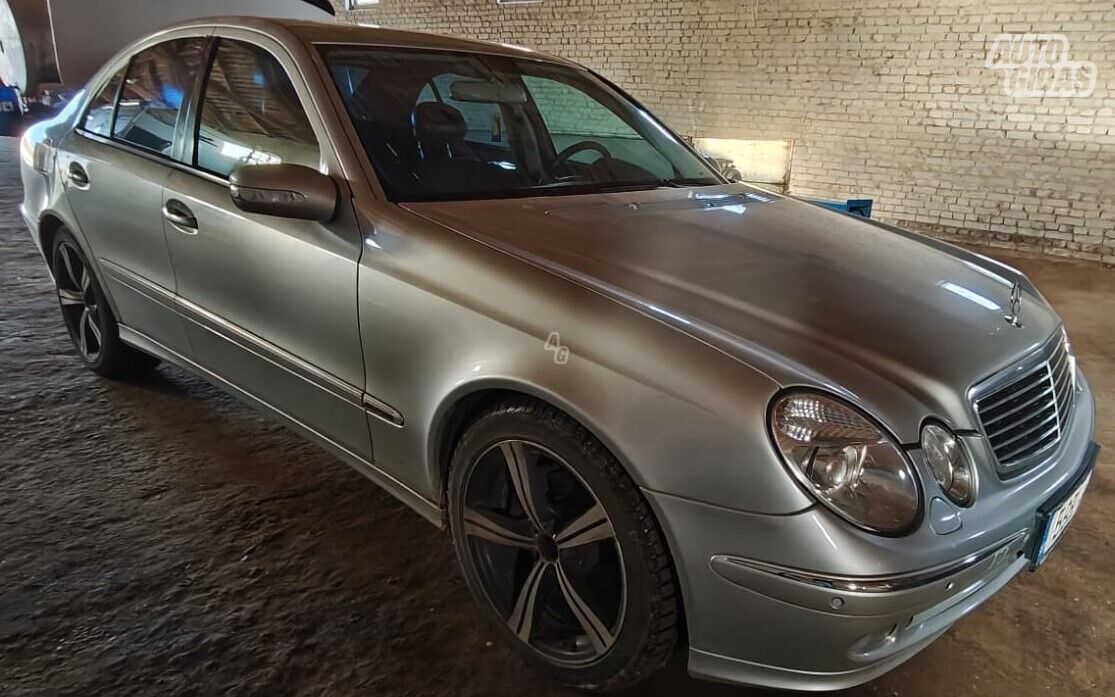 Mercedes-Benz E 270 CDI 2004 m