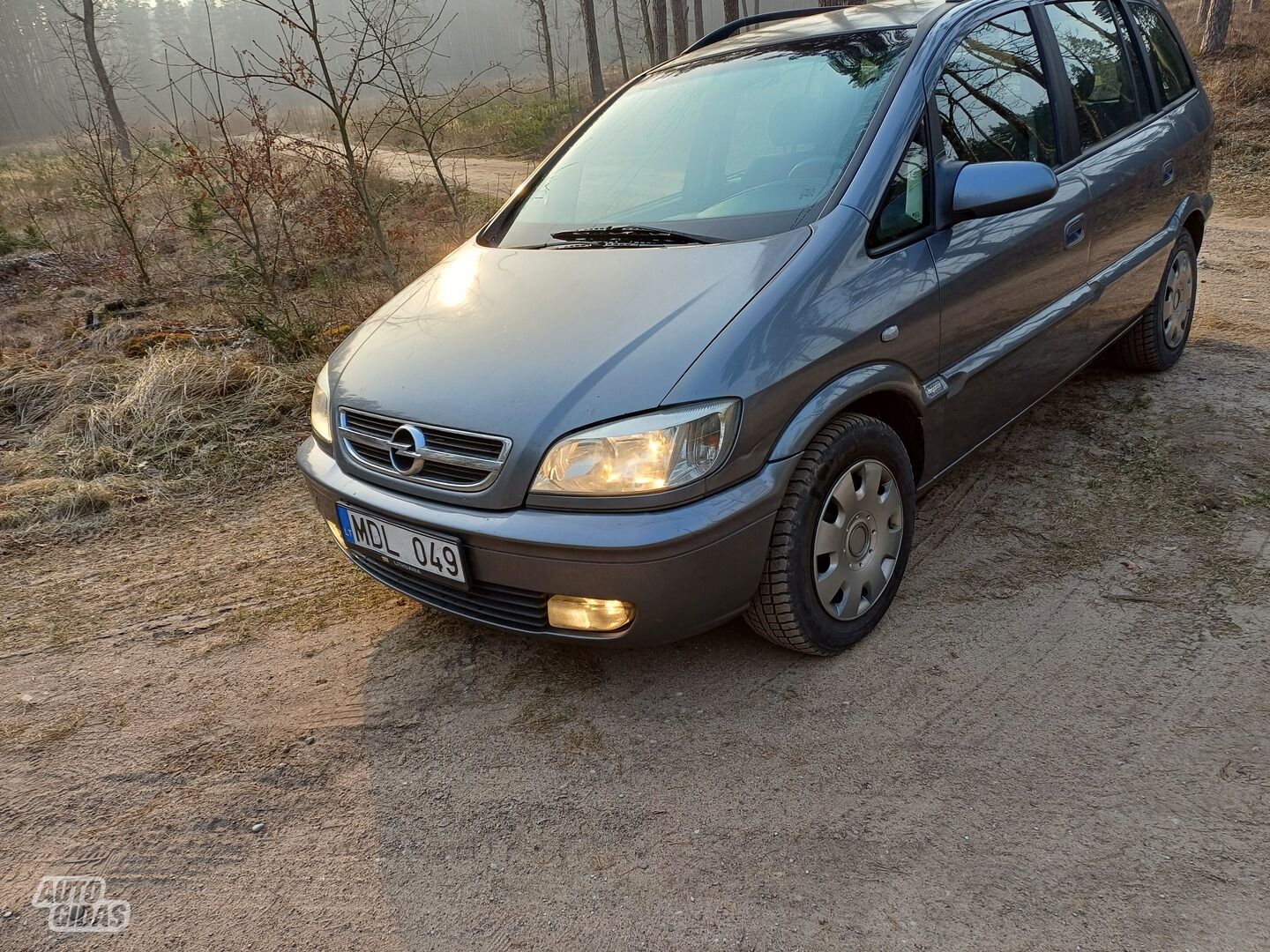 Opel Zafira DTI 2005 г