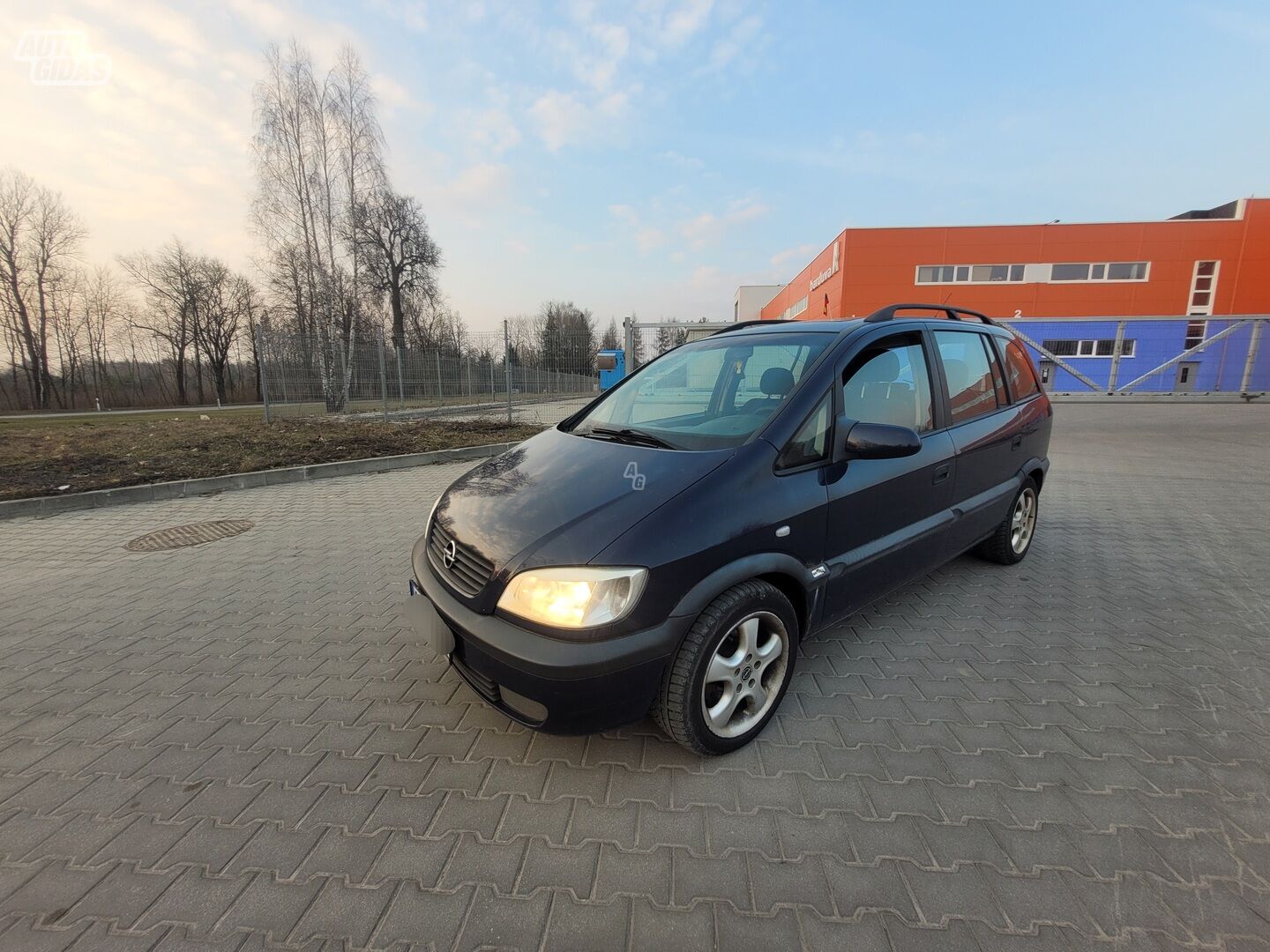 Opel Zafira 2000 г Минивэн