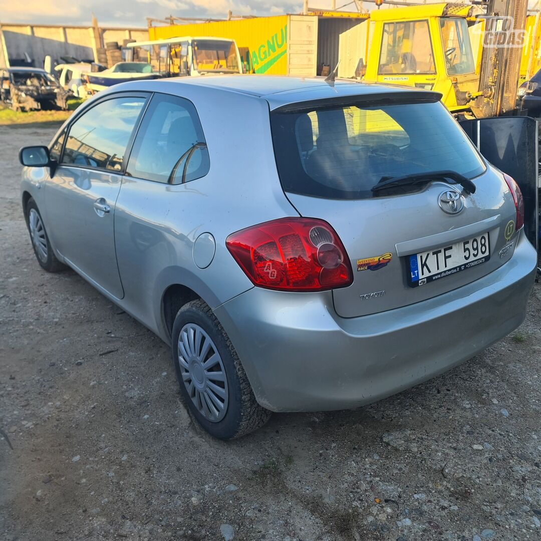 Toyota Yaris 2007 y parts