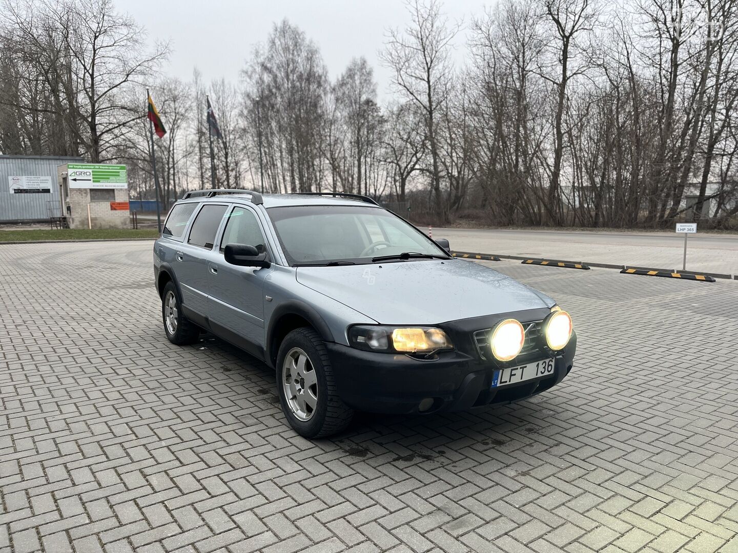 Volvo XC70 2001 y Wagon