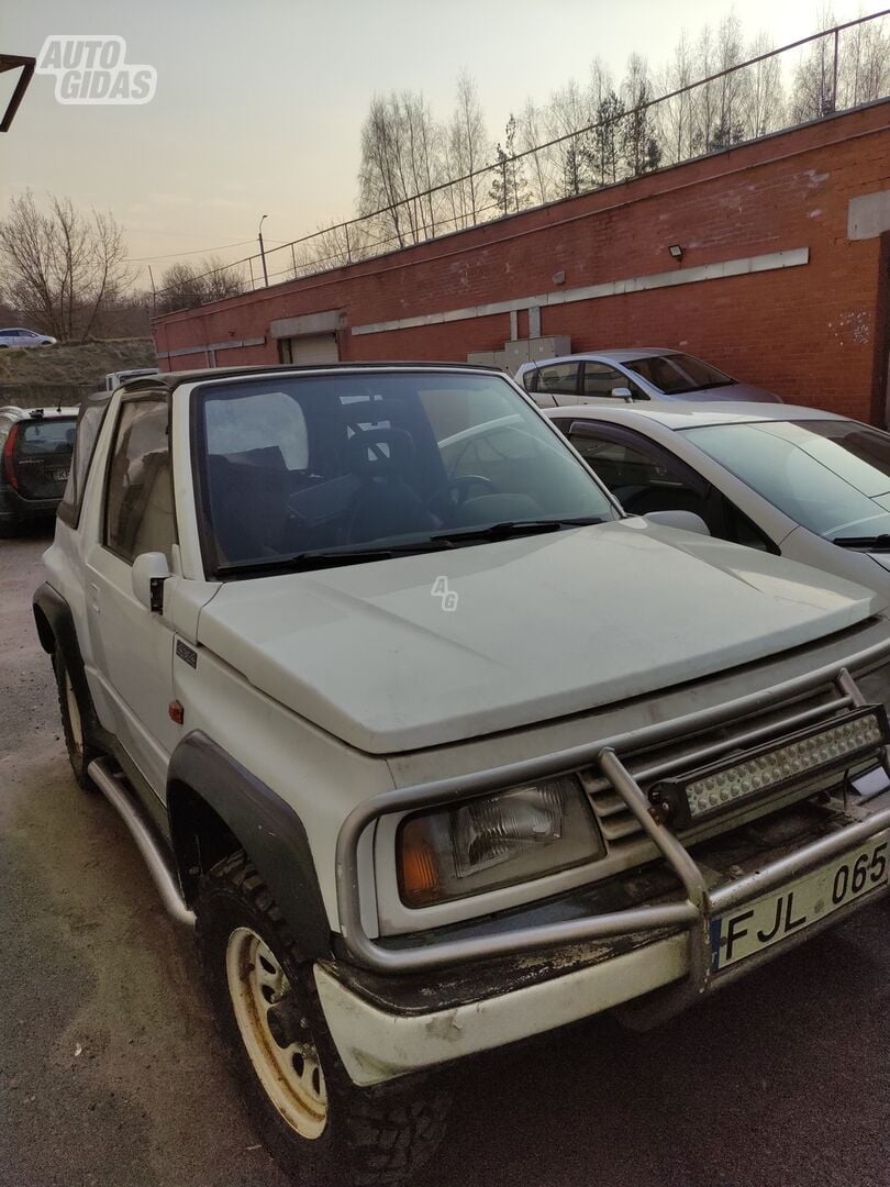 Suzuki Vitara 1990 m Visureigis / Krosoveris