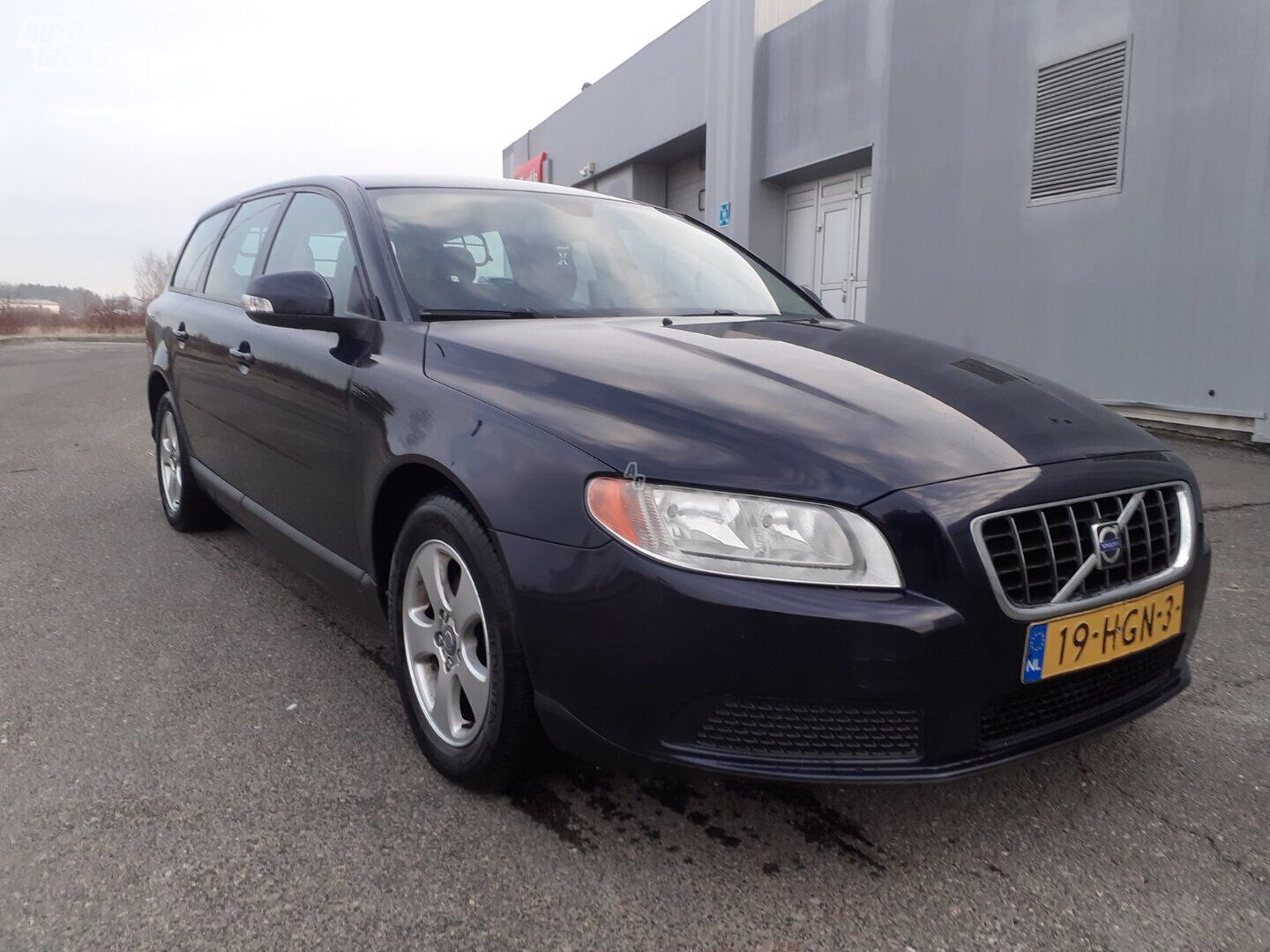 Volvo V70 2009 y Wagon