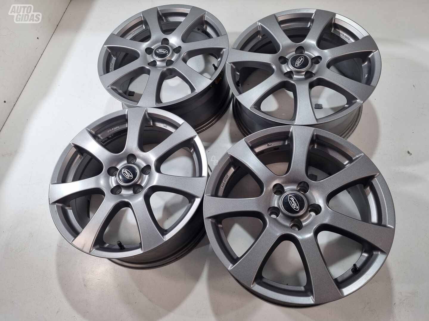 Ford R17 light alloy R17 rims