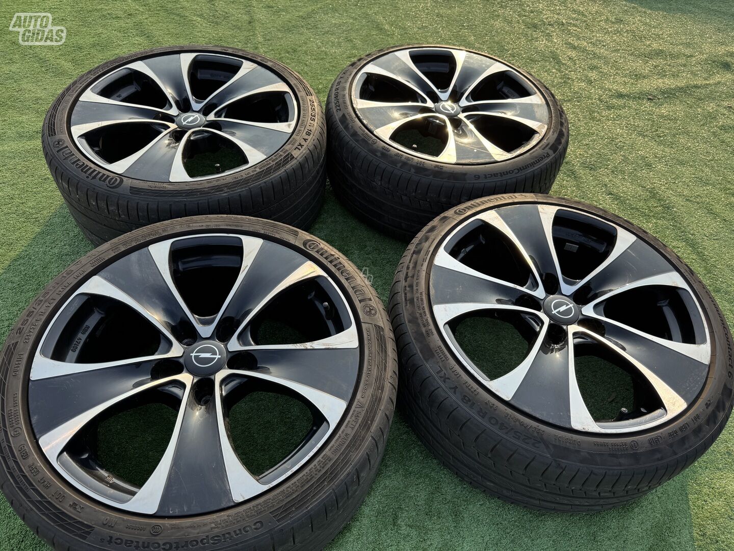 Opel Siunciam, 8,5J ET38 Insignia light alloy R18 rims