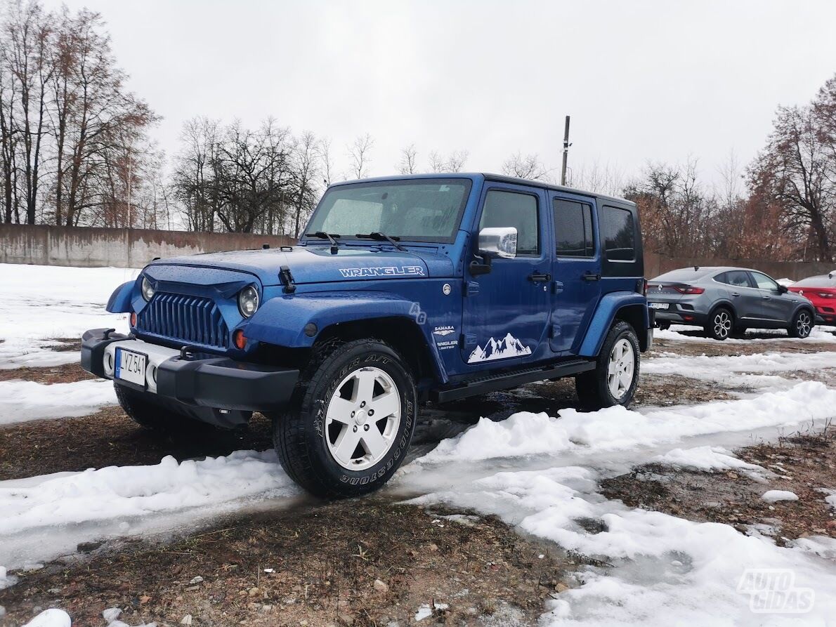 Jeep Wrangler 2010 г Внедорожник / Кроссовер