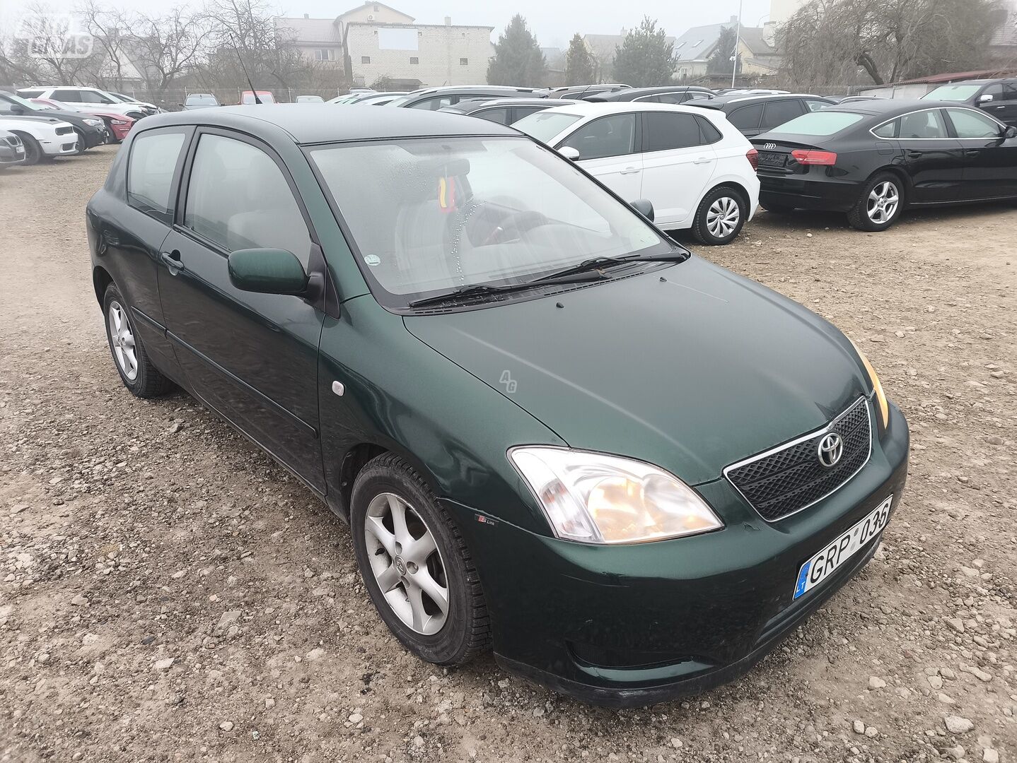 Toyota Corolla 2004 г Хэтчбек