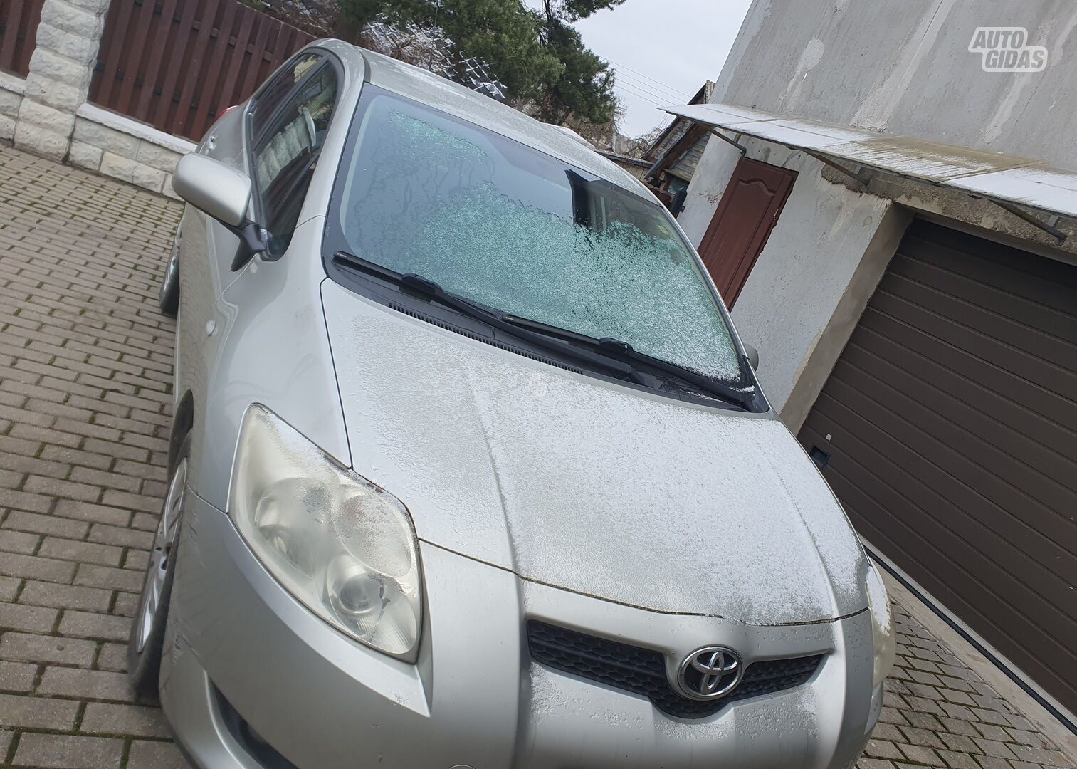 Toyota Auris 2008 г Хэтчбек