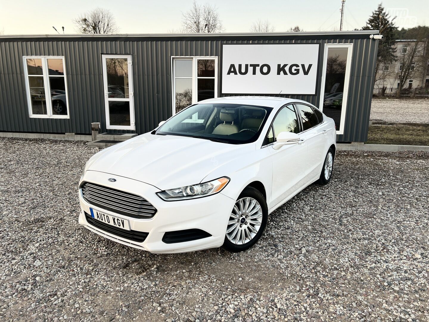 Ford Fusion 2014 г Седан