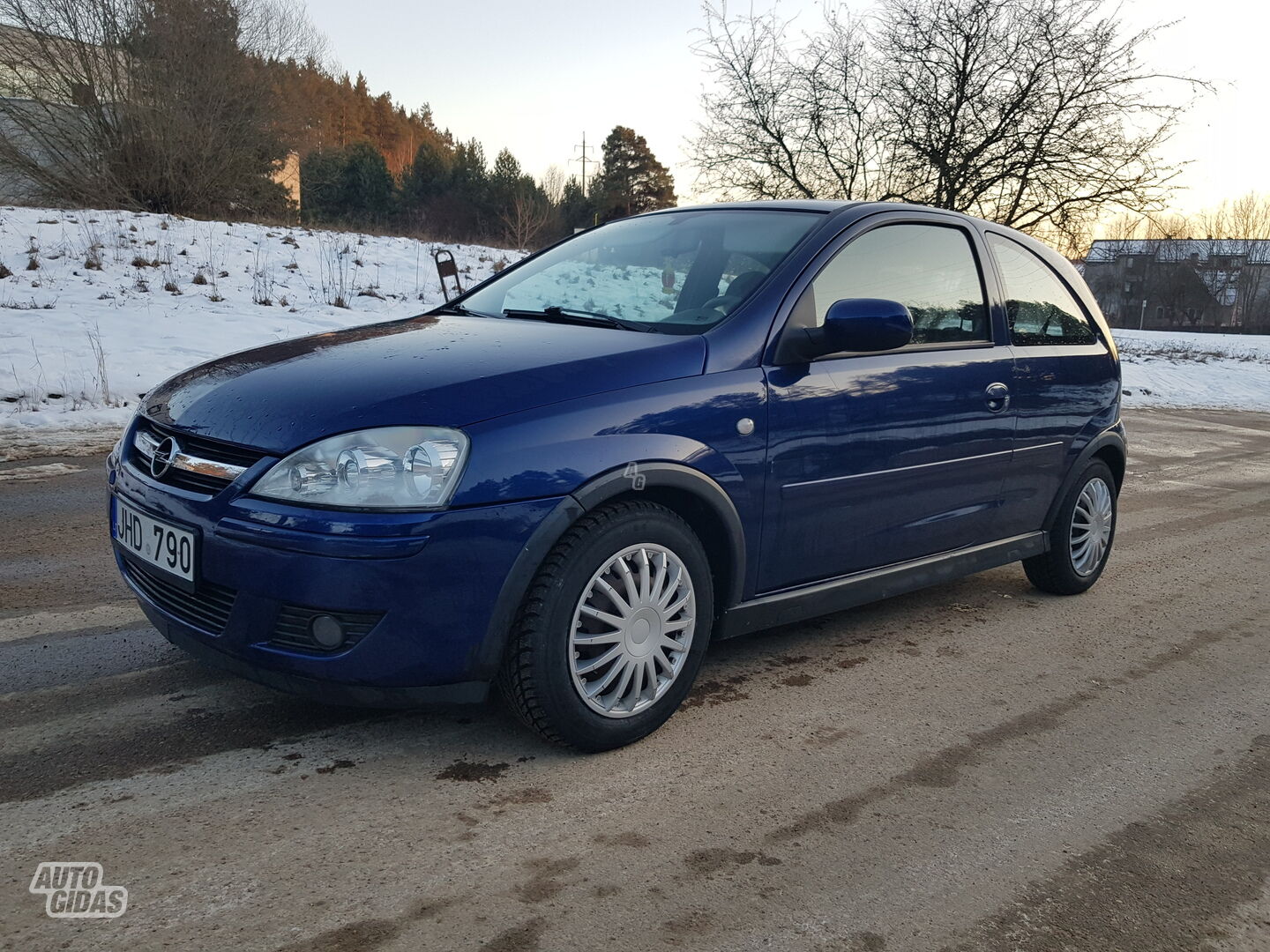 Opel Corsa 2005 y Hatchback