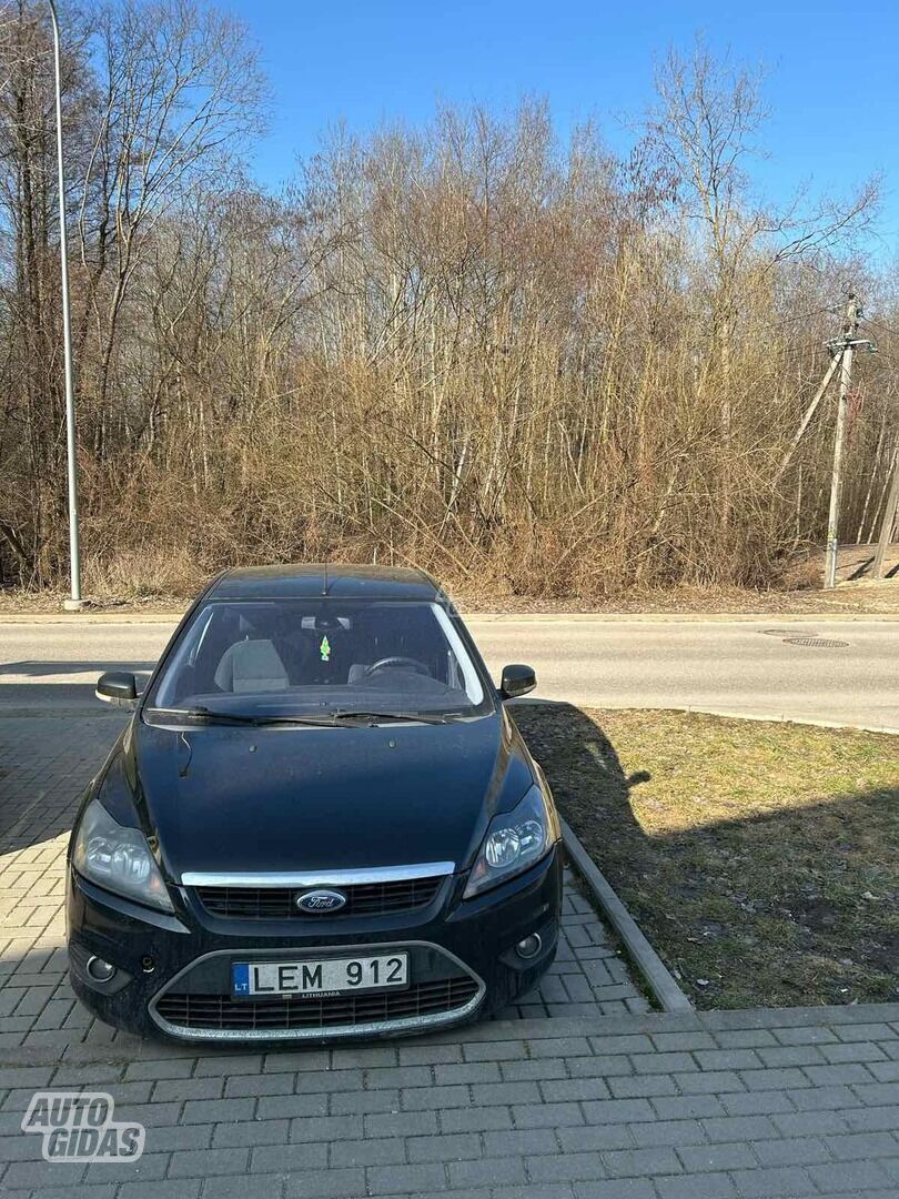 Ford Focus 2010 г Хэтчбек