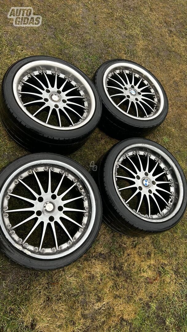 Light alloy R18 rims