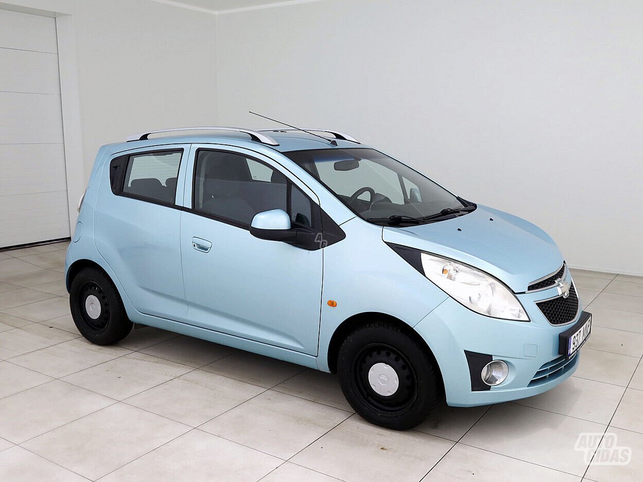 Chevrolet Spark 2011 y Hatchback