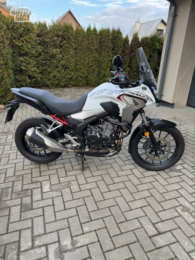 Honda CB500X 2021 y Enduro motorcycle