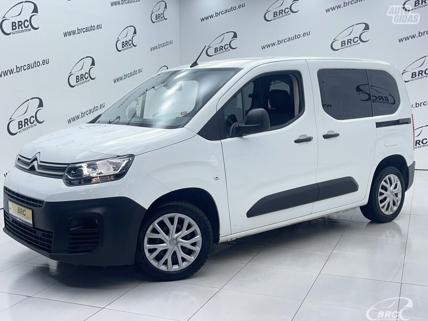 Citroen Berlingo 1.2 PureTech 2021 г