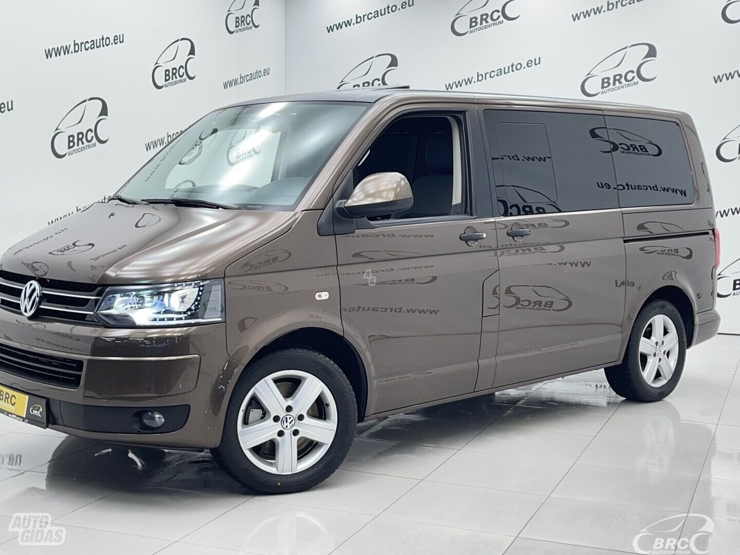 Volkswagen Multivan 2.0 TDI 4Motion Auto 2014 г