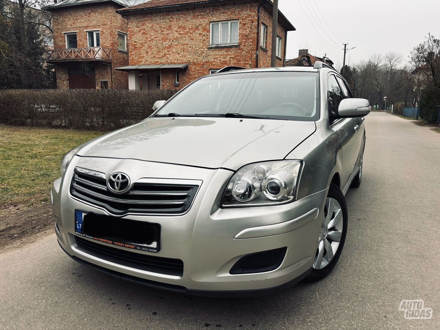 Toyota Avensis 2008 y Wagon