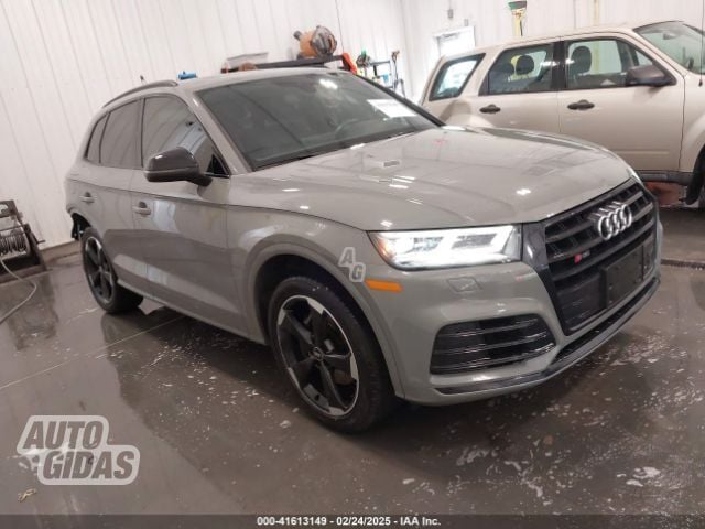 Audi SQ5 2020 m Visureigis / Krosoveris