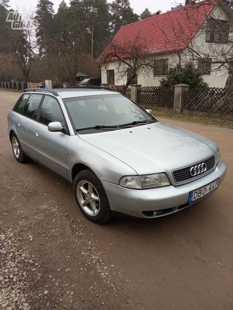 Audi A4 1999 y Wagon