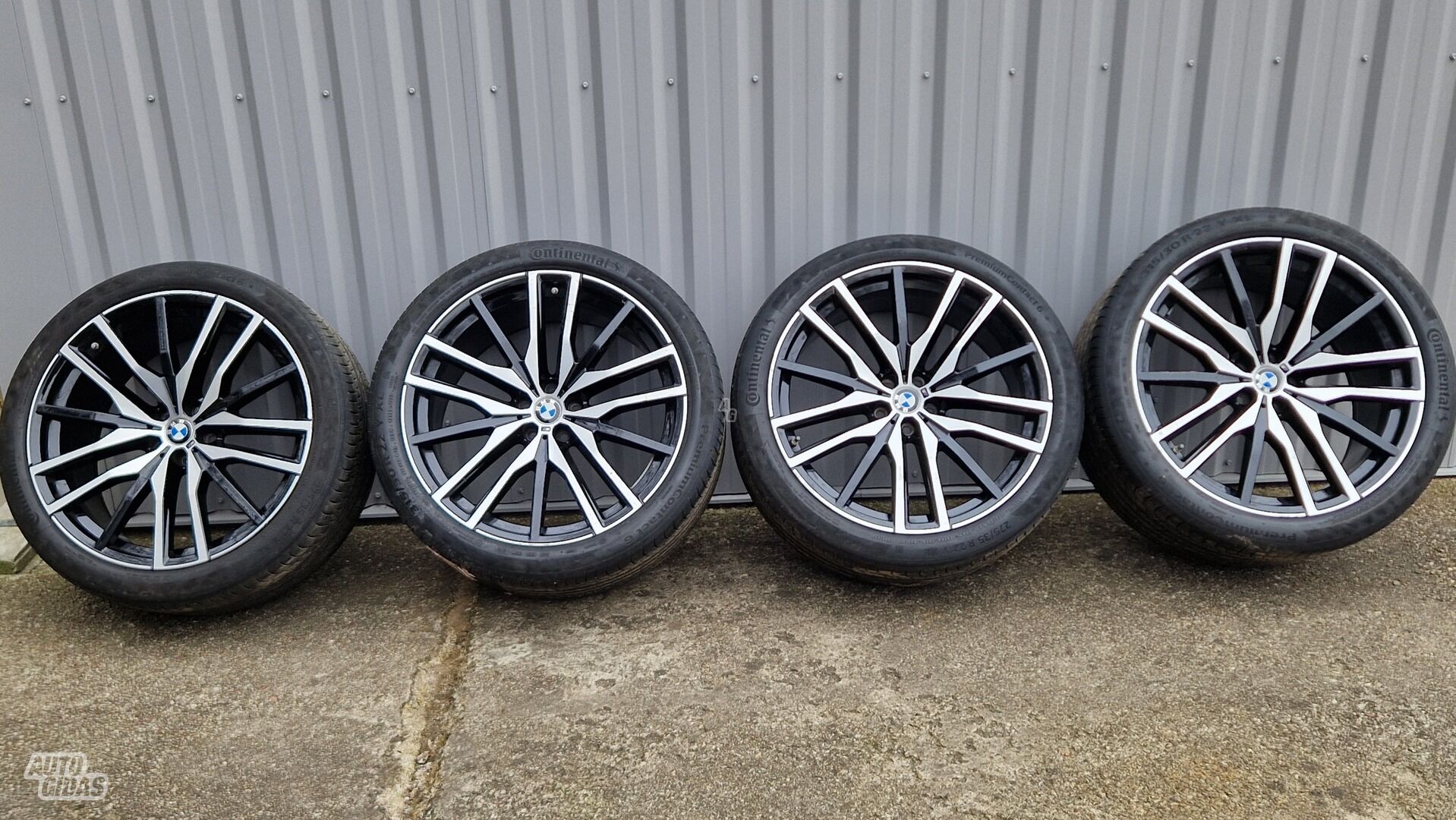 X5 light alloy R22 rims