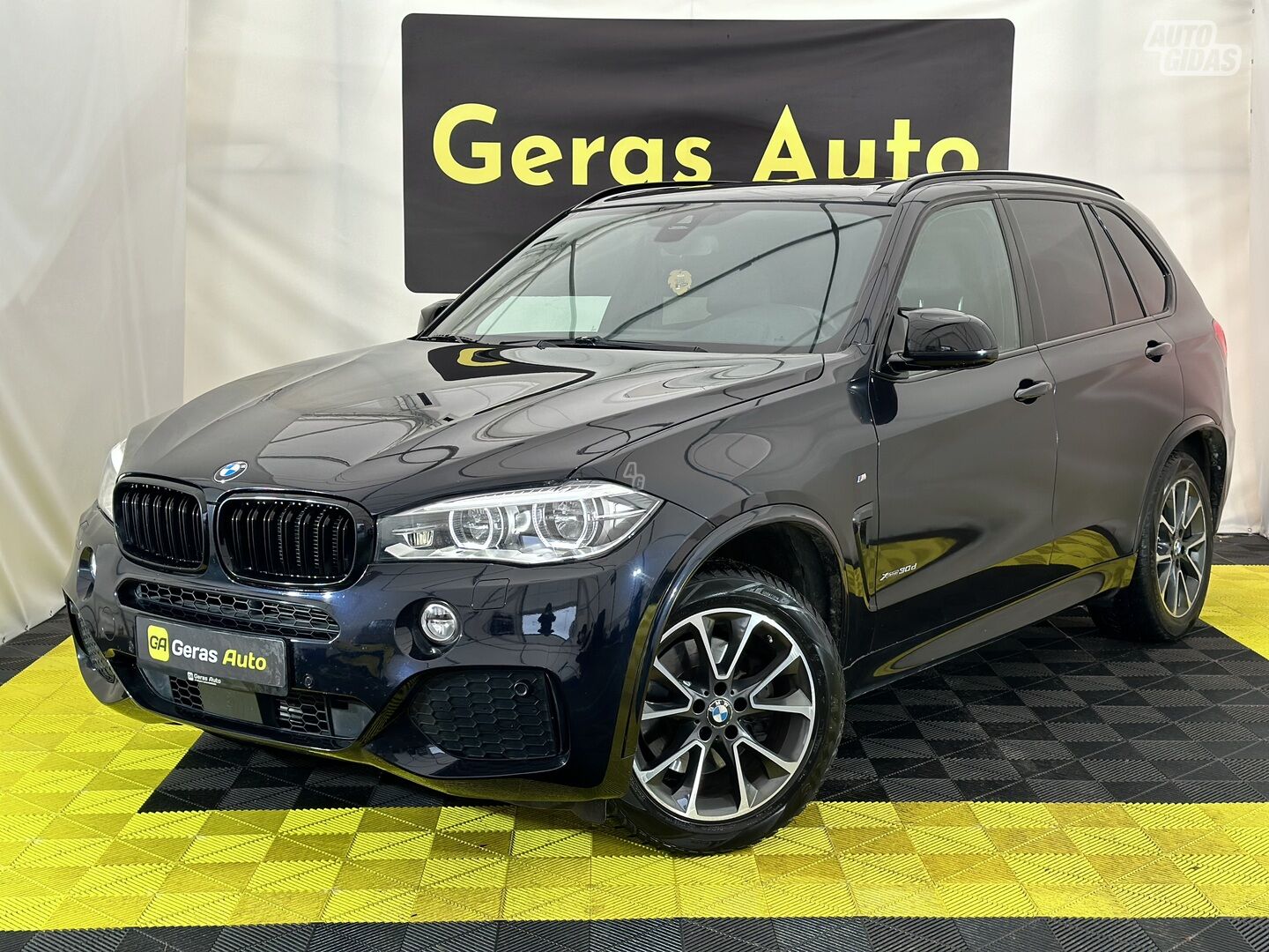 Bmw X5 2014 г Внедорожник / Кроссовер