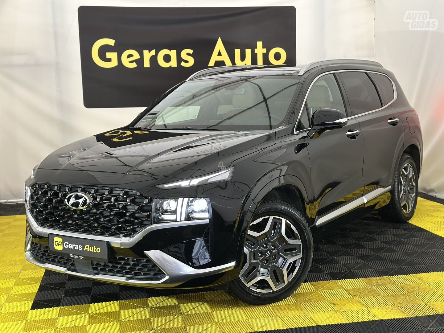 Hyundai Santa Fe 2021 y Off-road / Crossover