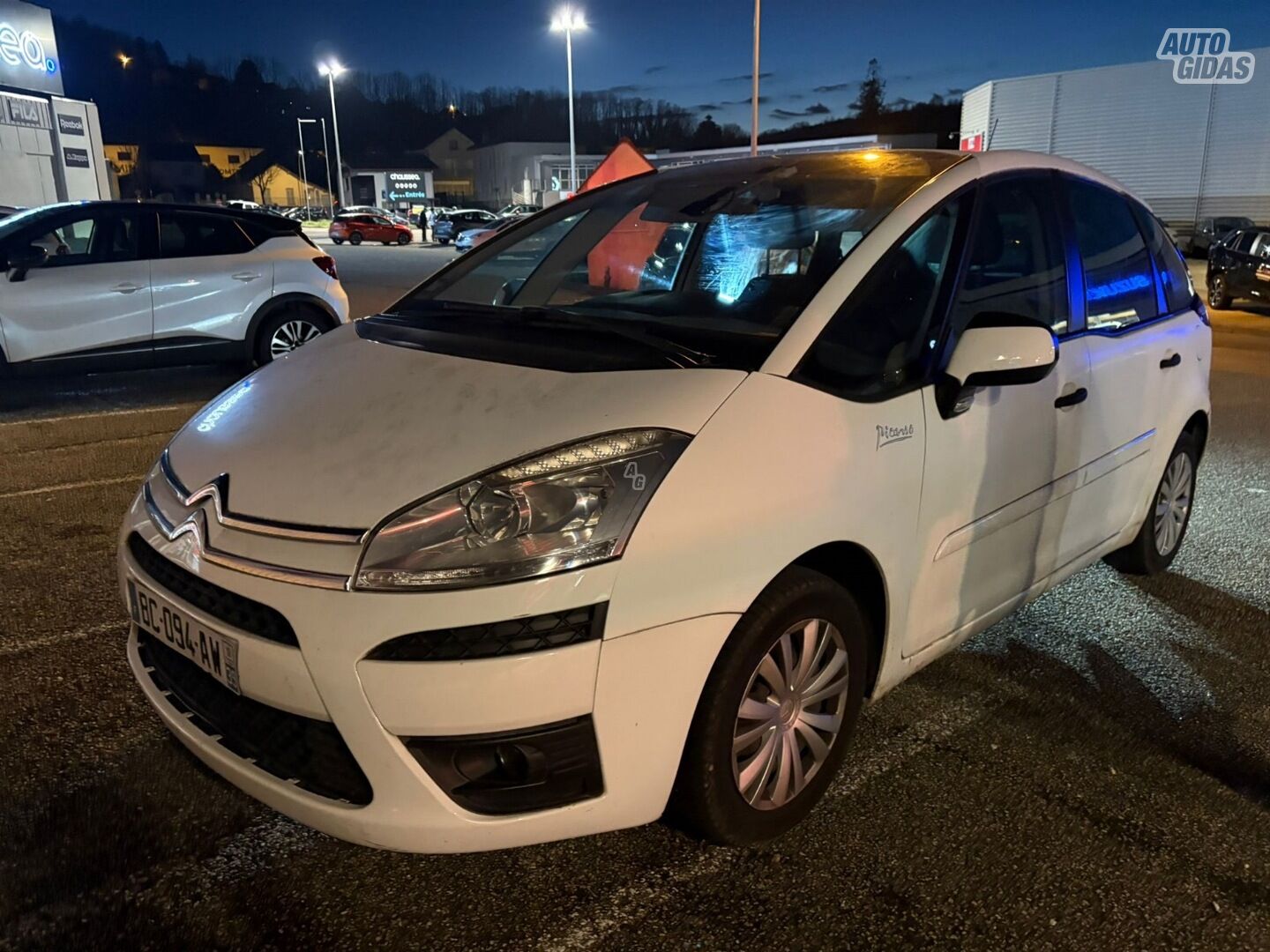 Citroen C4 Picasso 2010 г Минивэн