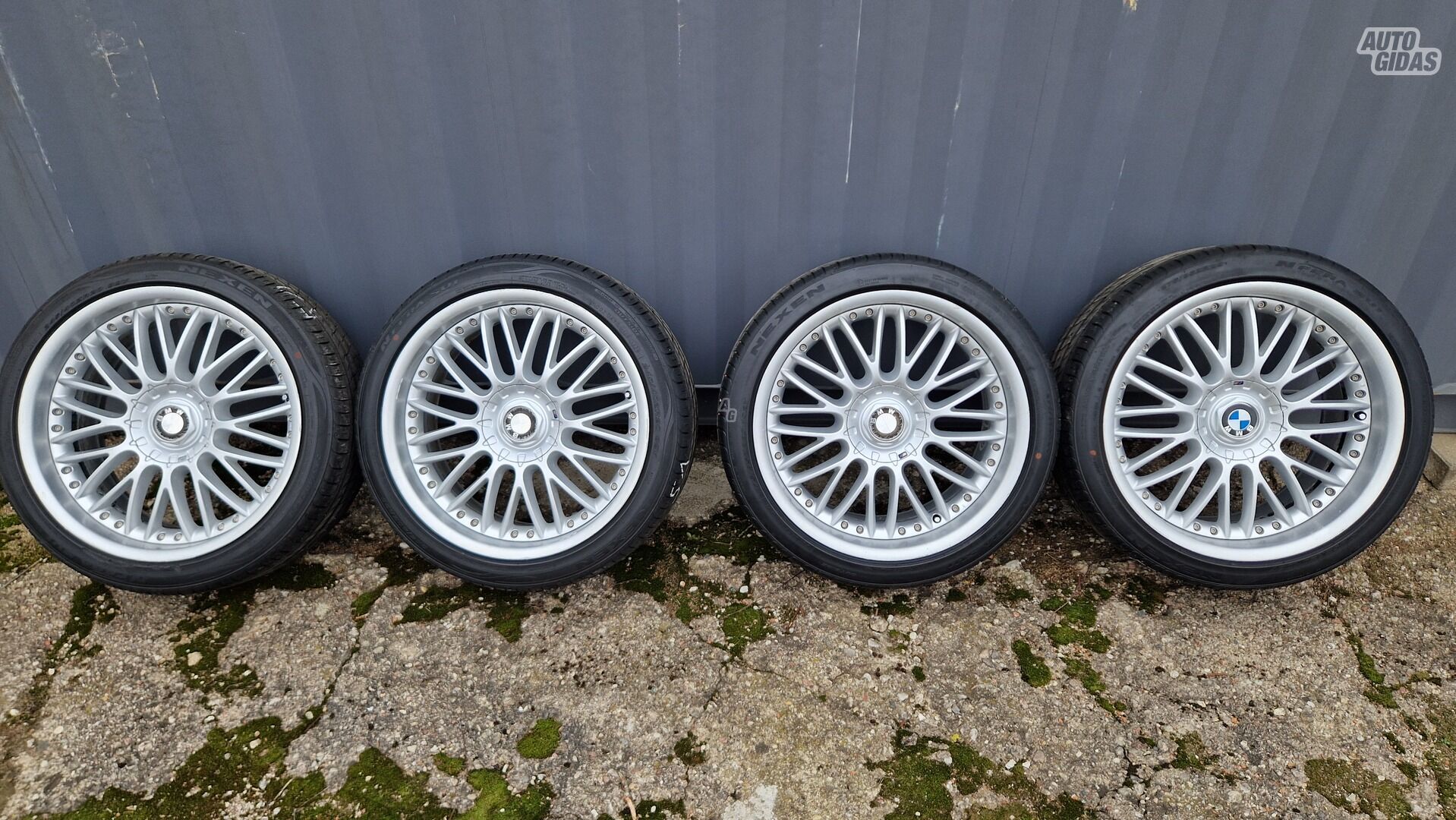 750 light alloy R20 rims