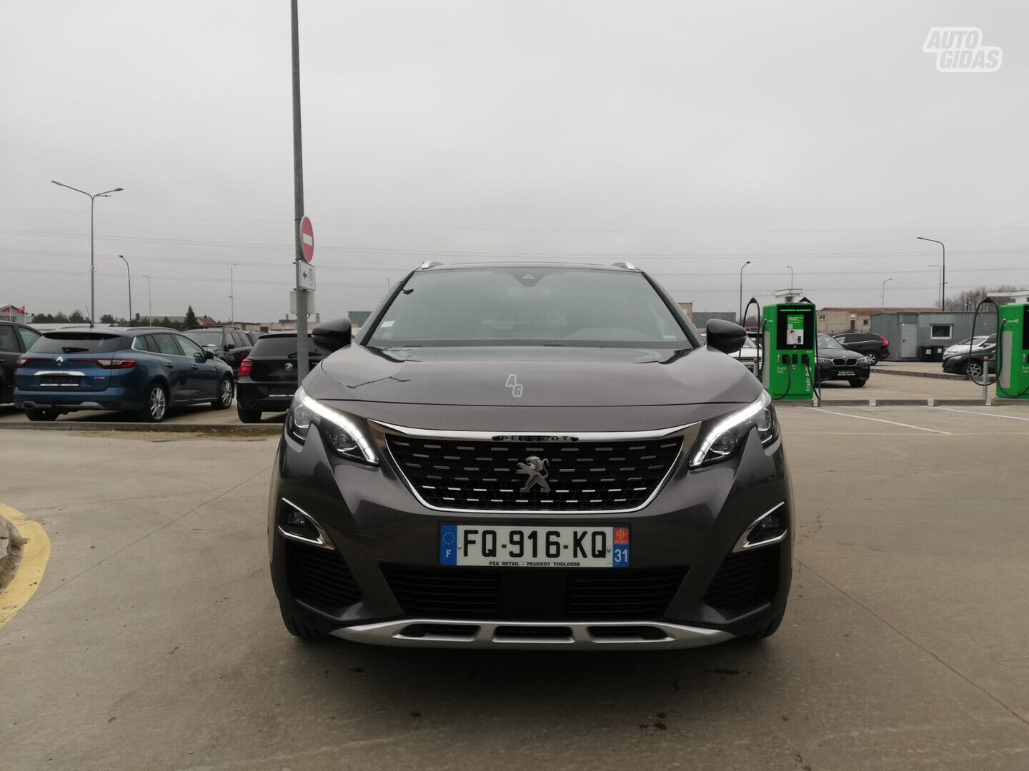 Peugeot 3008 2020 г Внедорожник / Кроссовер