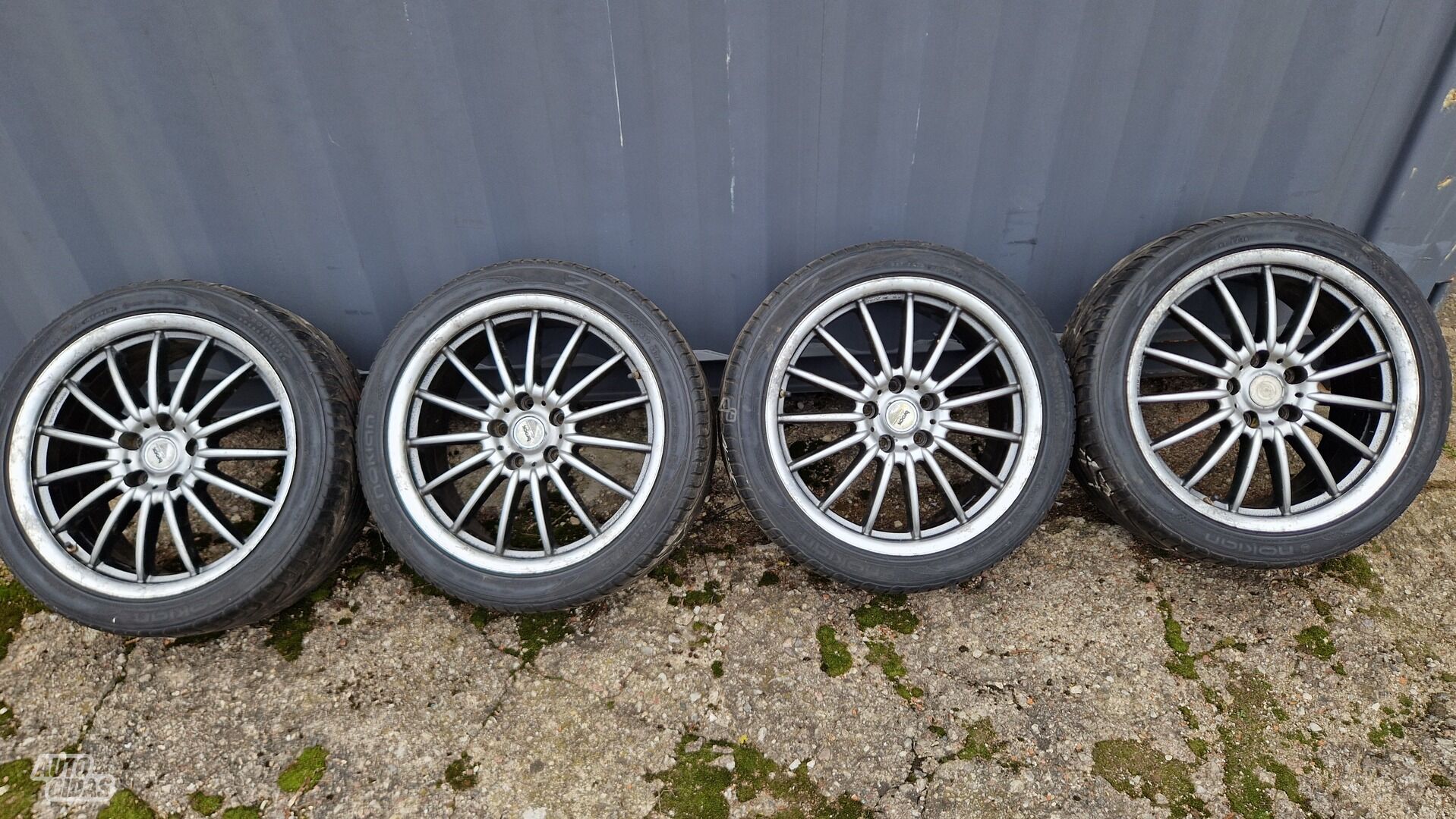 Multivan light alloy R19 rims