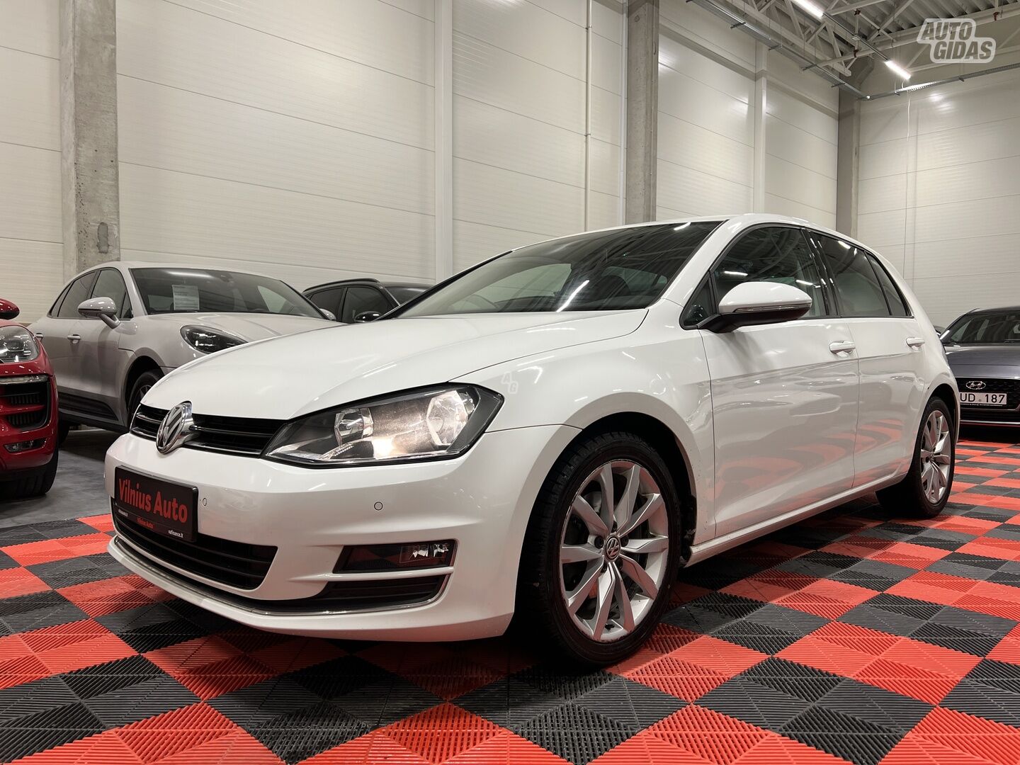 Volkswagen Golf 2016 m Hečbekas