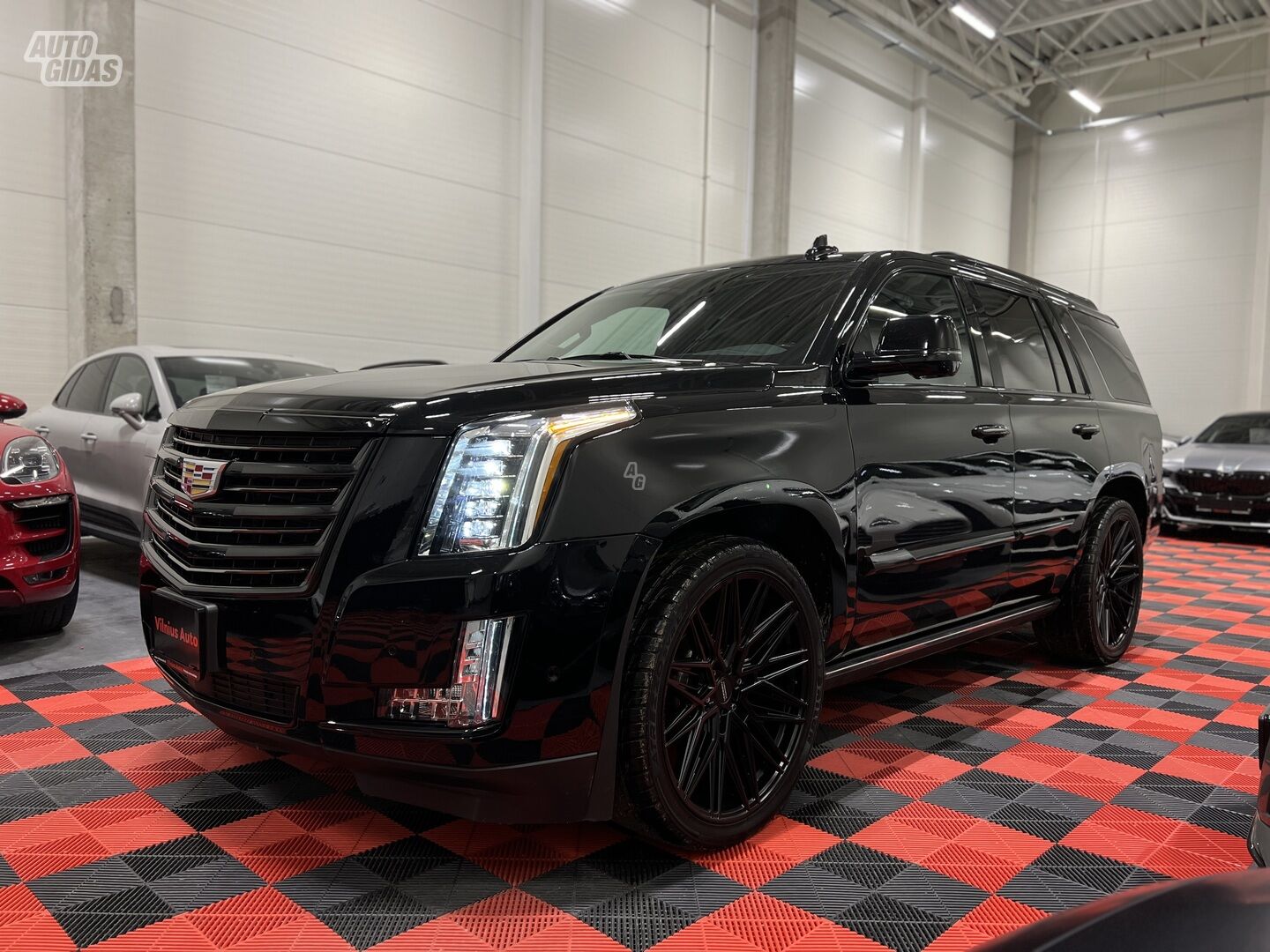 Cadillac Escalade 2020 m Visureigis / Krosoveris