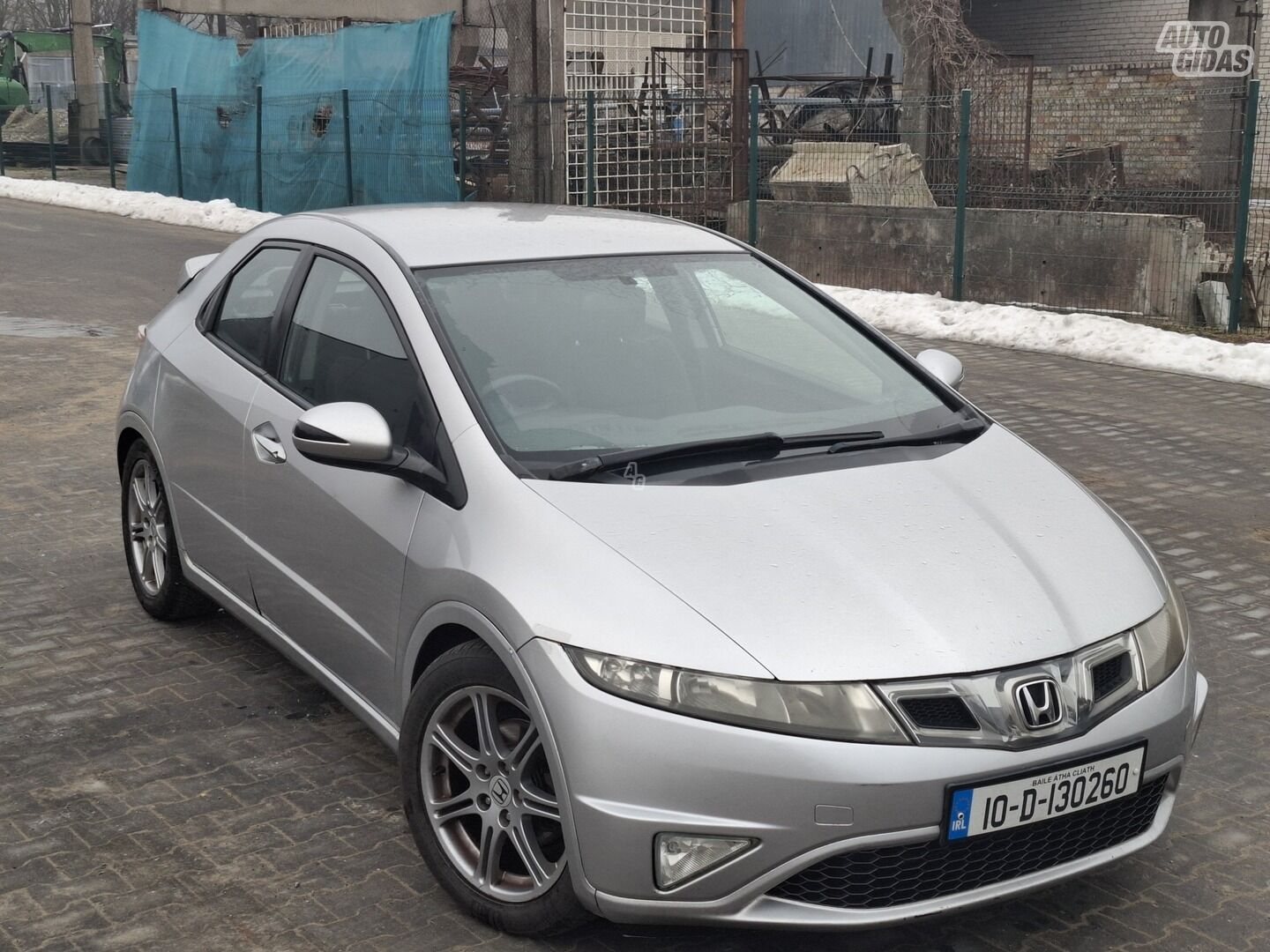 Honda Civic 2010 y Hatchback