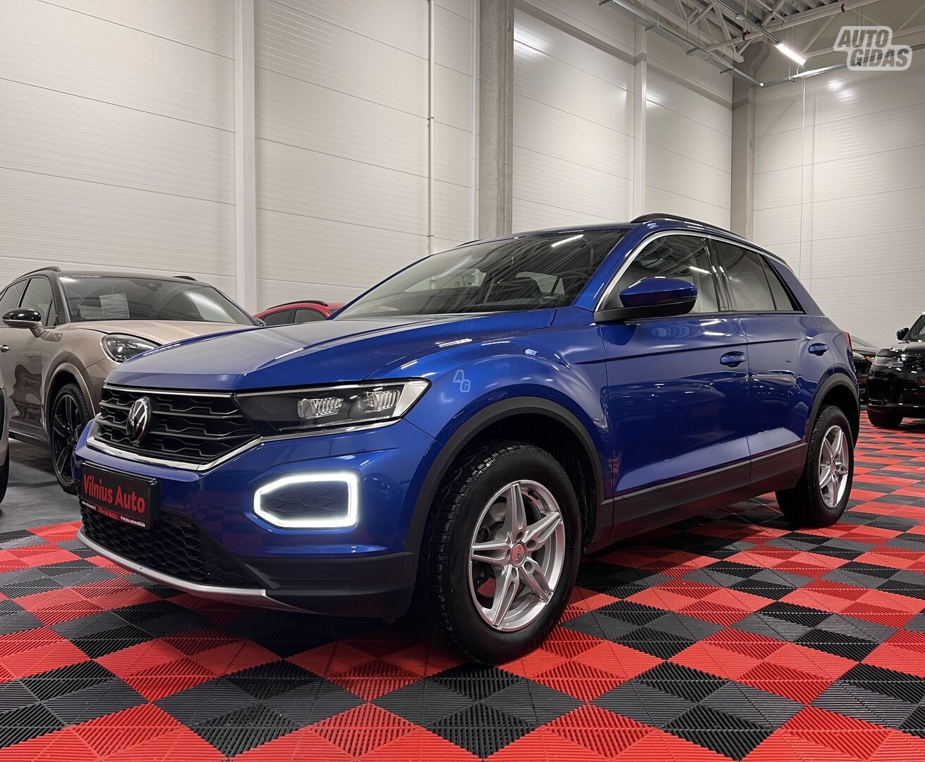 Volkswagen T-Roc 2021 m Visureigis / Krosoveris