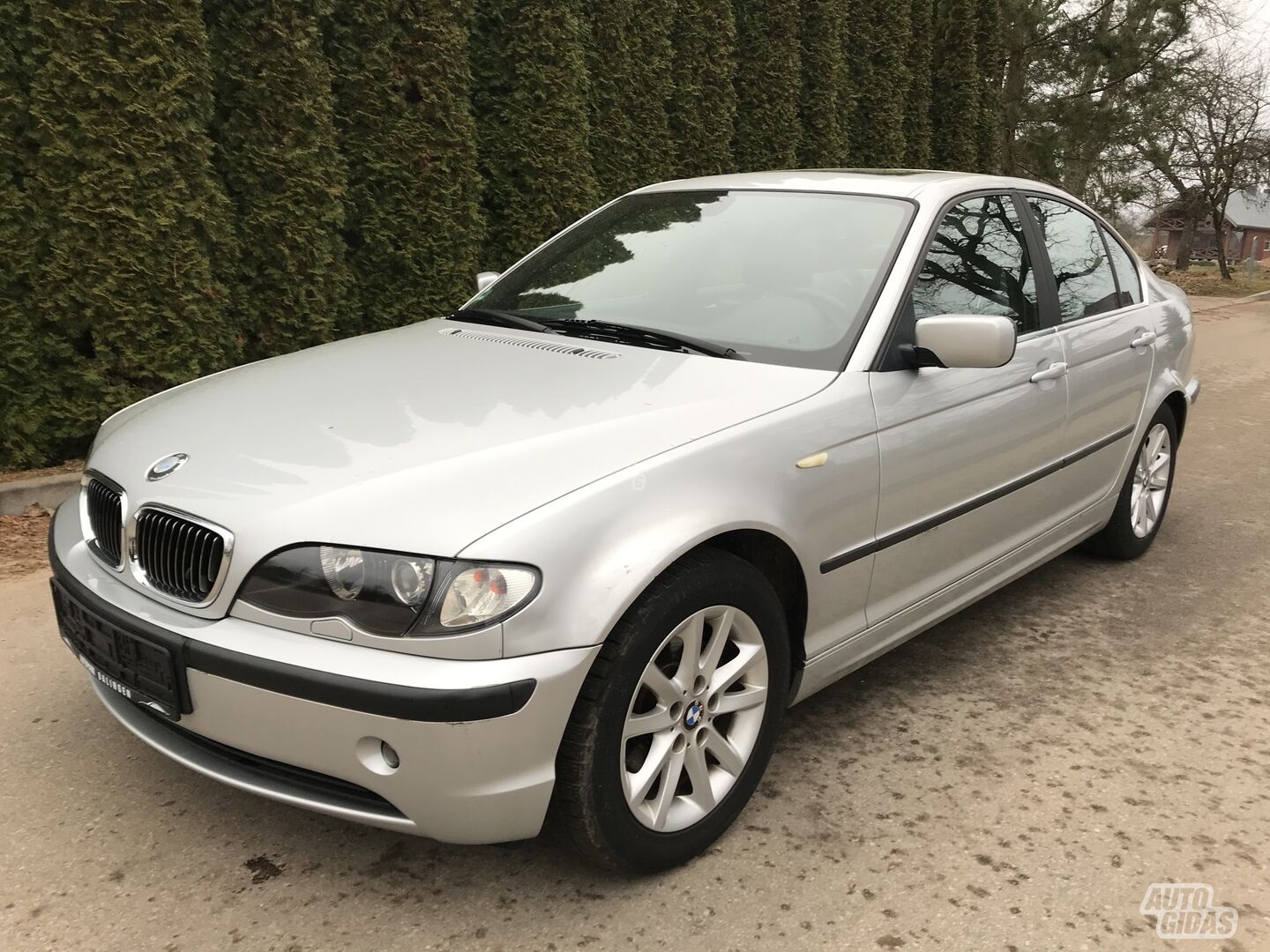 Bmw 320 2004 y Sedan