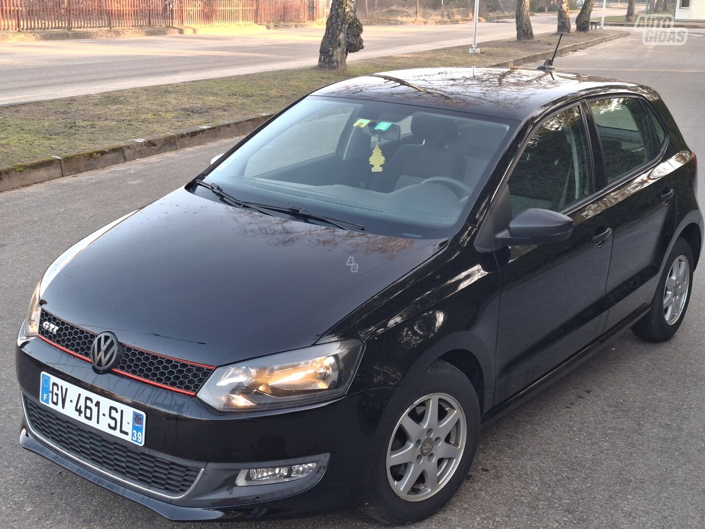 Volkswagen Polo 2010 y Hatchback