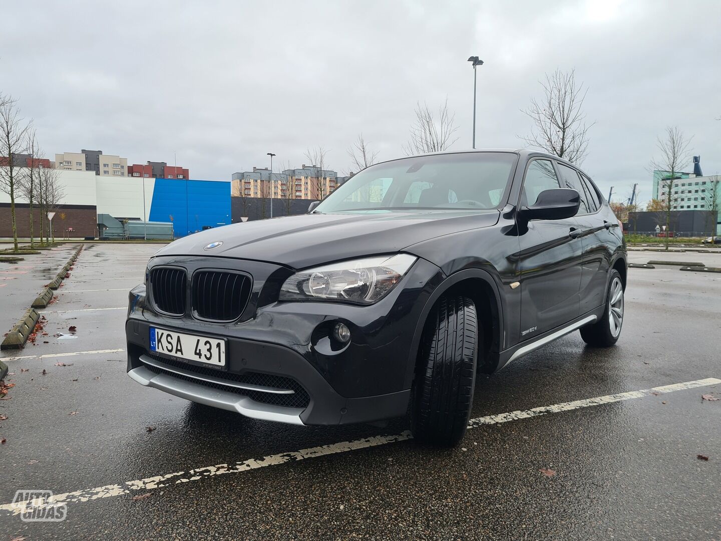 Bmw X1 2010 г Внедорожник / Кроссовер