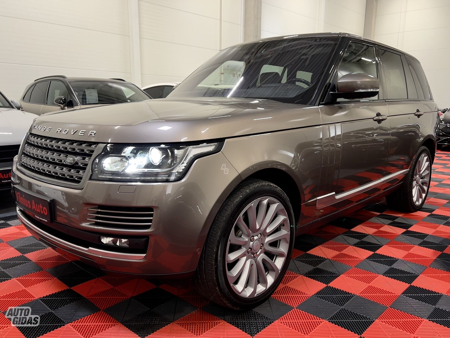 Land Rover Range Rover 2016 m Visureigis / Krosoveris