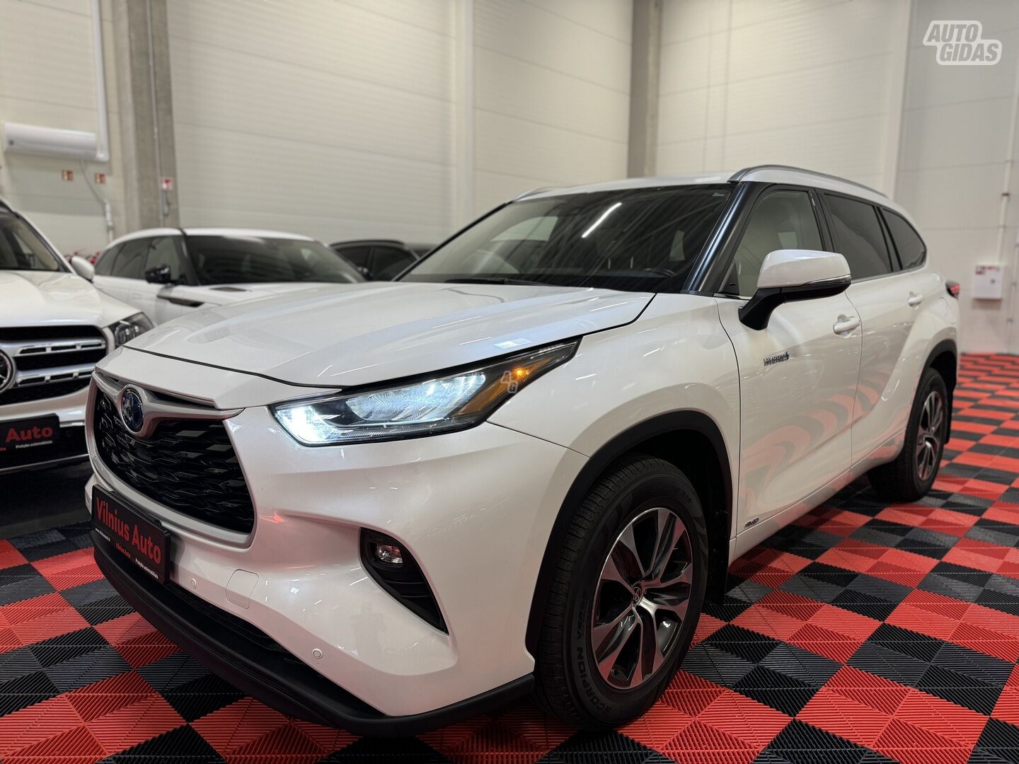 Toyota Highlander 2020 y Off-road / Crossover