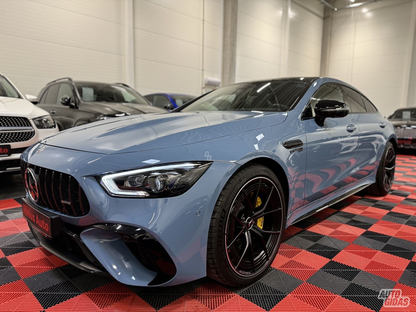 Mercedes-Benz AMG GT S 2023 y Sedan