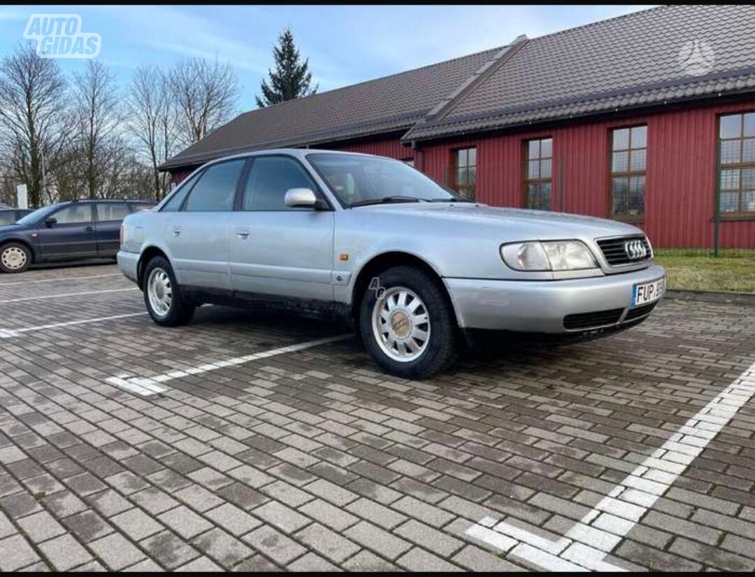 Audi A6 1995 y Sedan