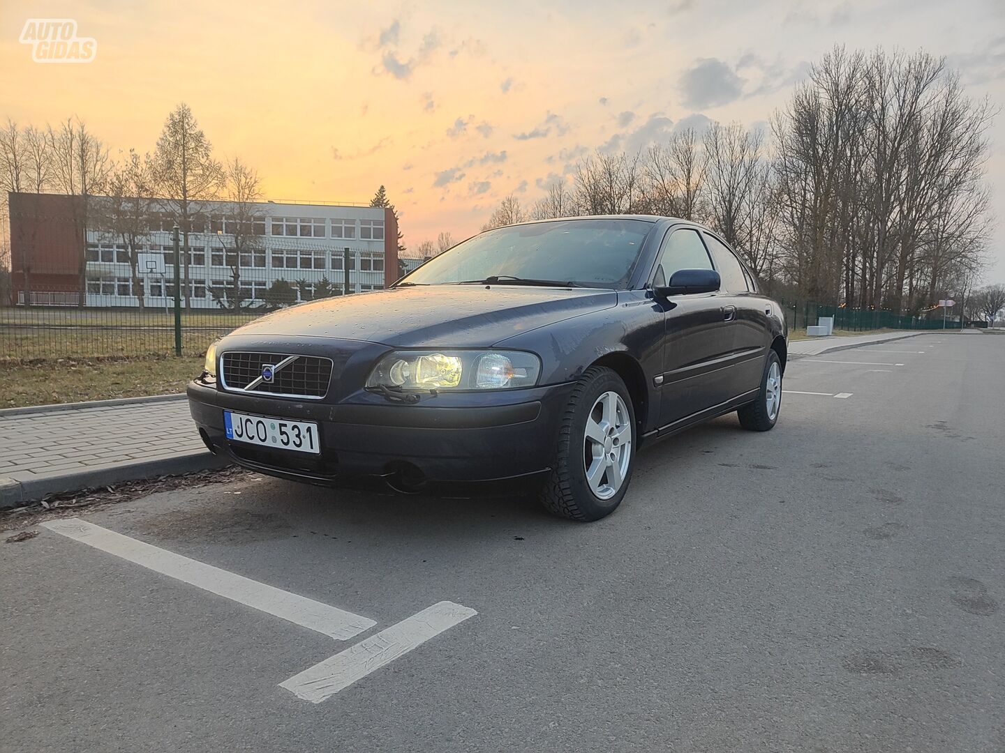 Volvo S60 2003 г Седан