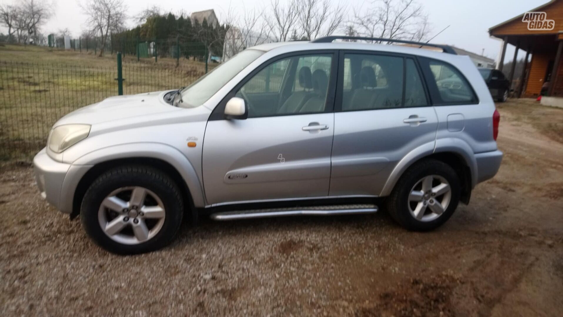 Toyota RAV4 2003 m Visureigis / Krosoveris