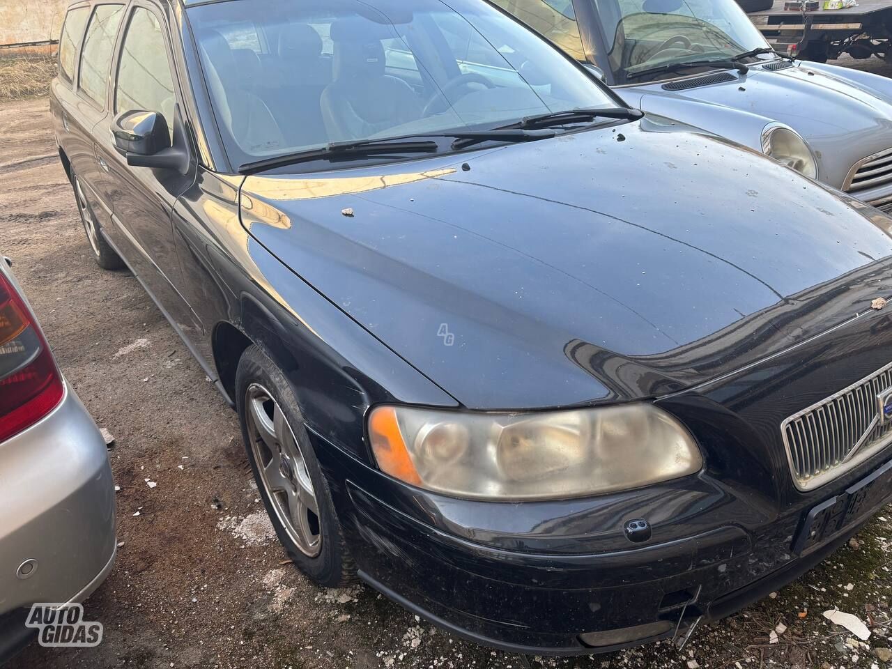 Volvo V70 2004 г запчясти