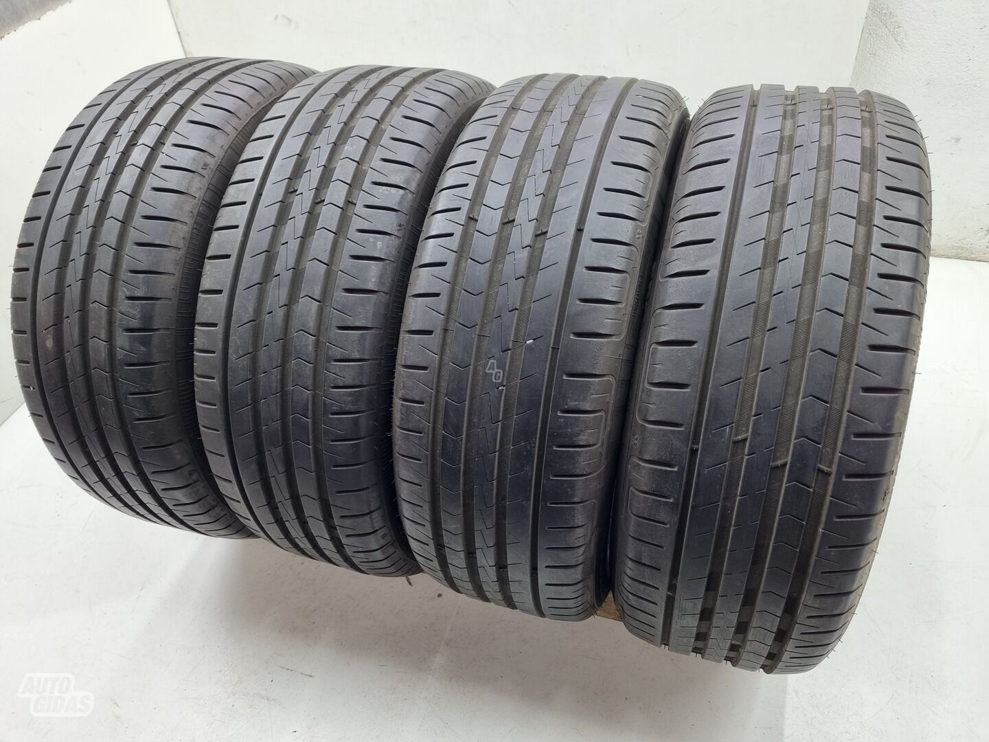 Vredestein 7mm R17 summer tyres passanger car