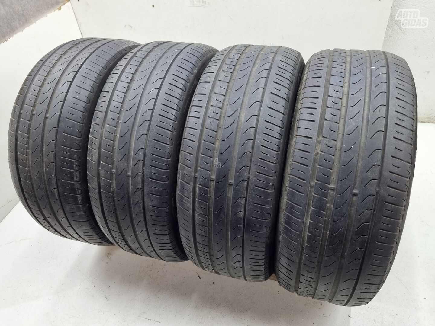 Pirelli 4-5mm R17 vasarinės padangos lengviesiems