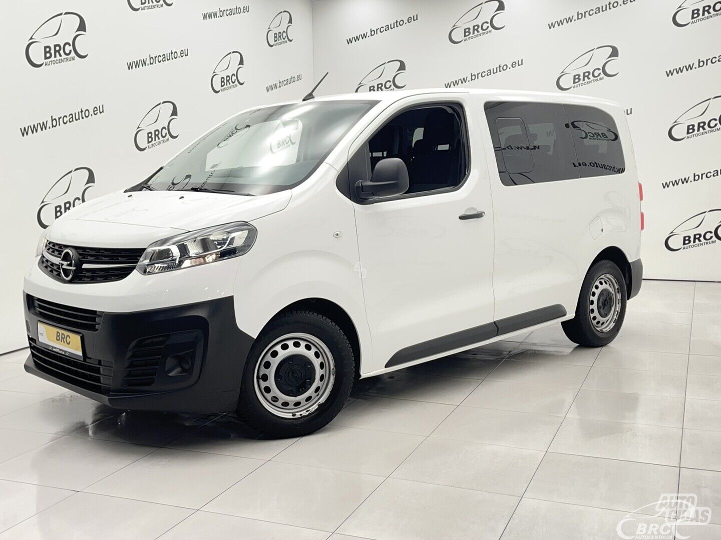 Opel Vivaro 1.5 DCi 2021 г